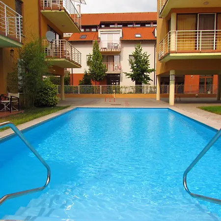 Balaton Apartment *